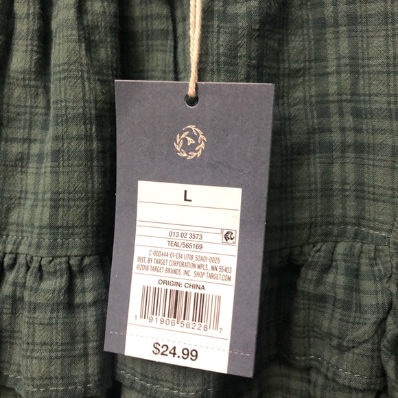 Universal Thread Ruffled Blouse - Picture 5 of 7